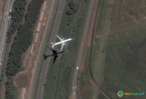Airplane Landing, Guarulhos Airport, São Paulo, Brazil