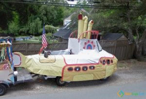 we-all-live-in-a-yellow-submarine